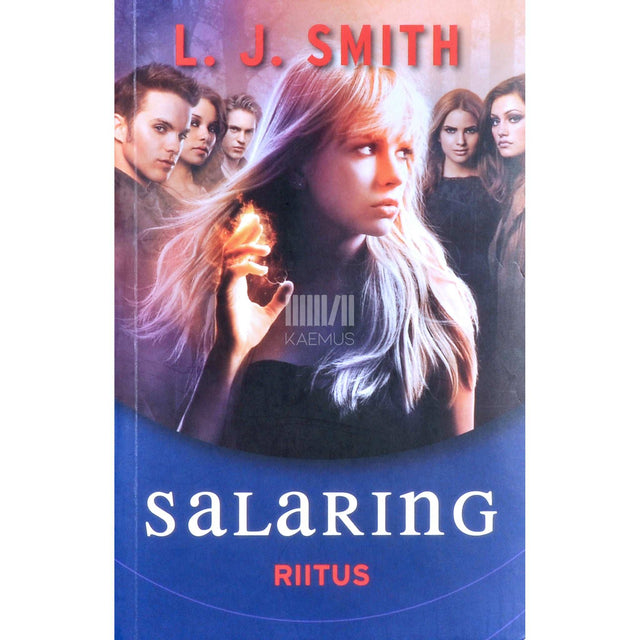 L. J. Smith - Salaring. Riitus