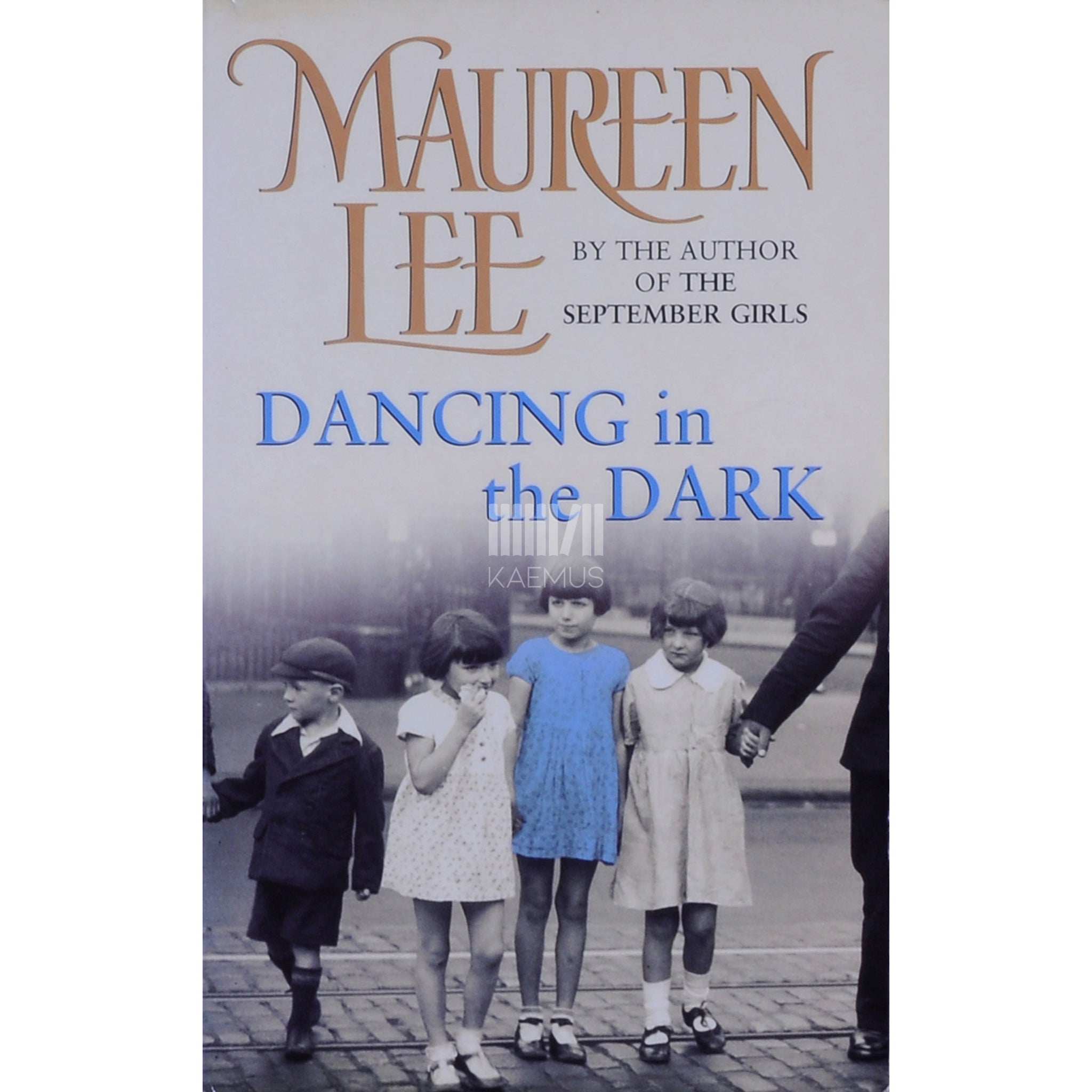 Maureen Lee Dancing In The Dark