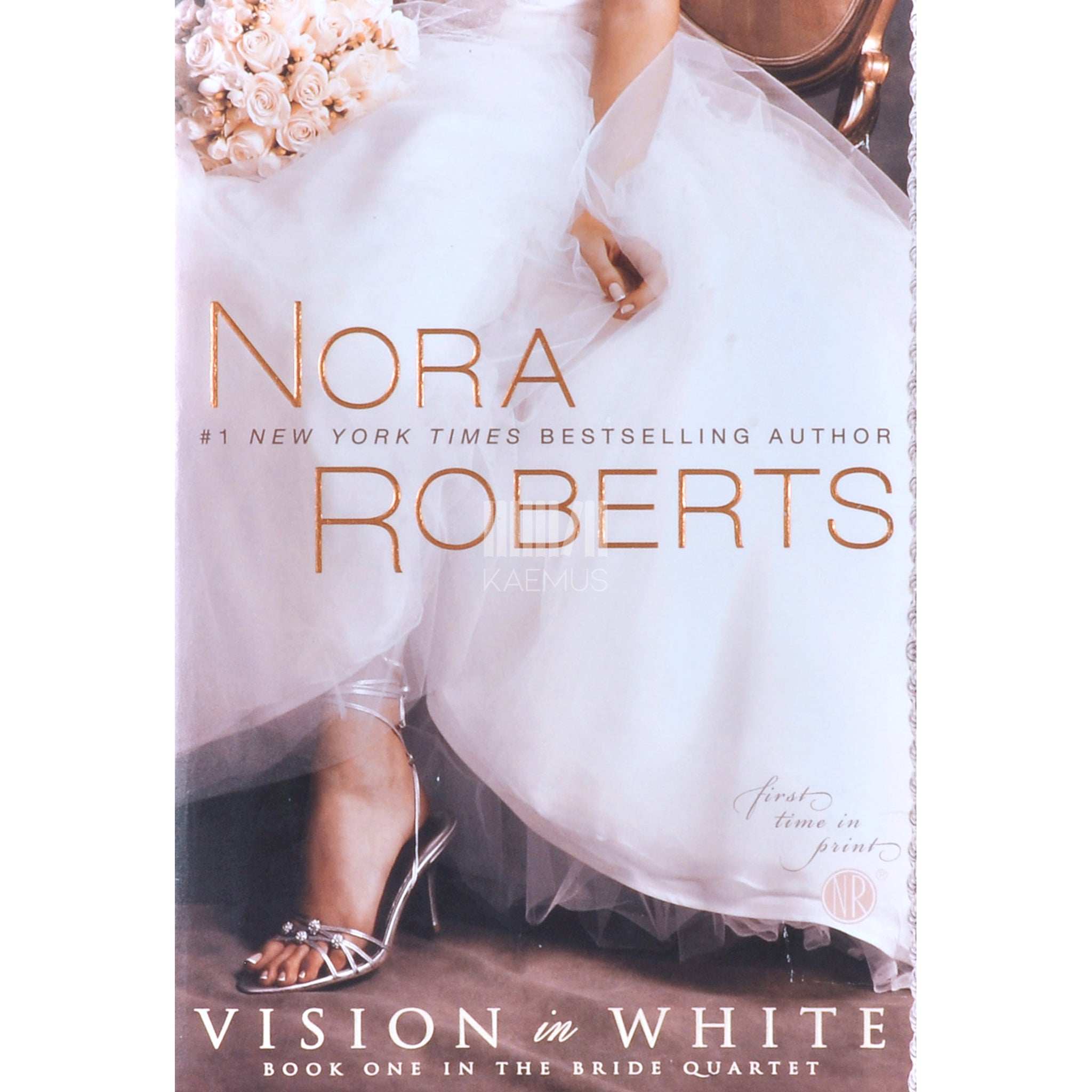 Nora Roberts Vision In White