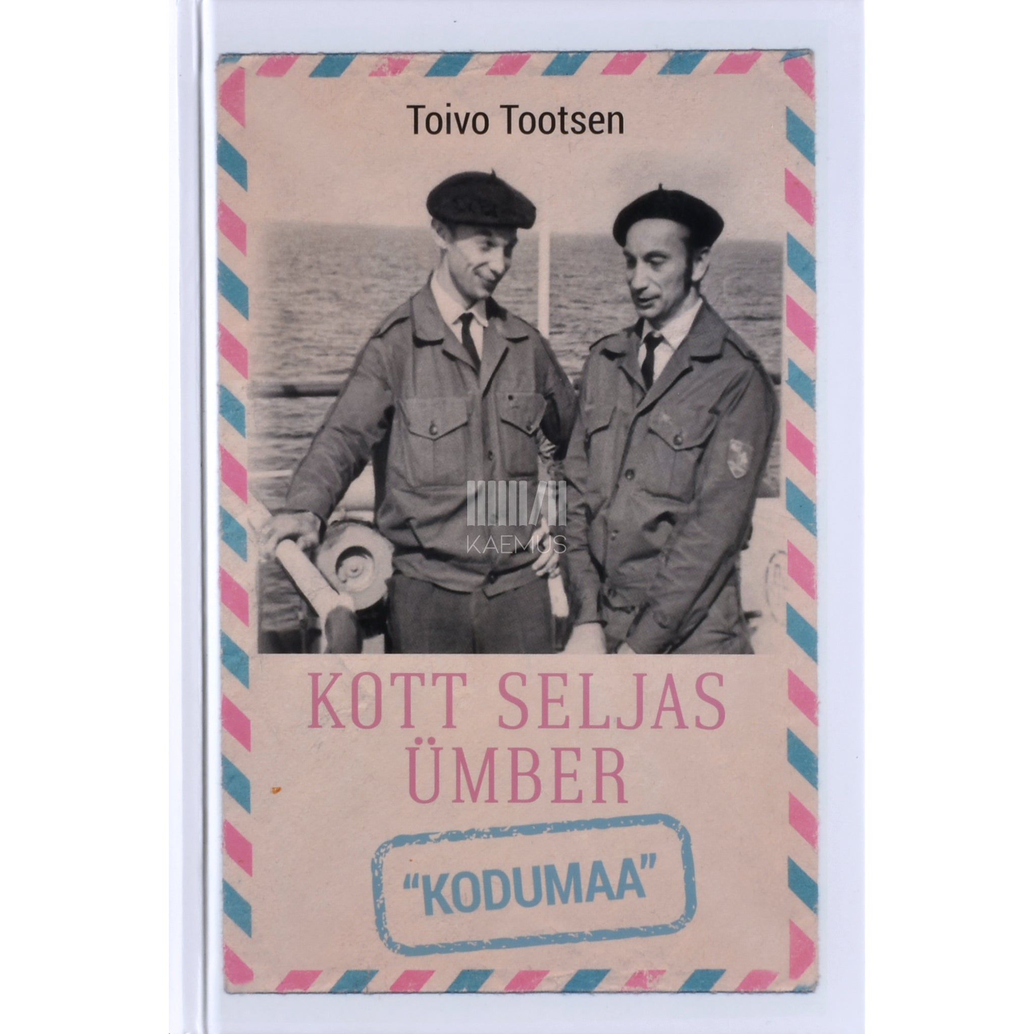 Toivo Tootsen Kott seljas ümber "kodumaa"