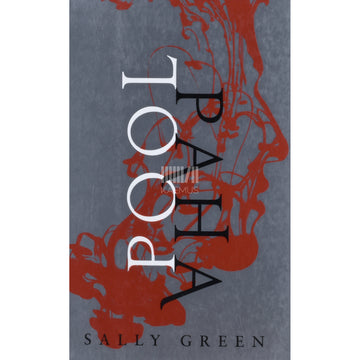 Sally Green. Poolpaha