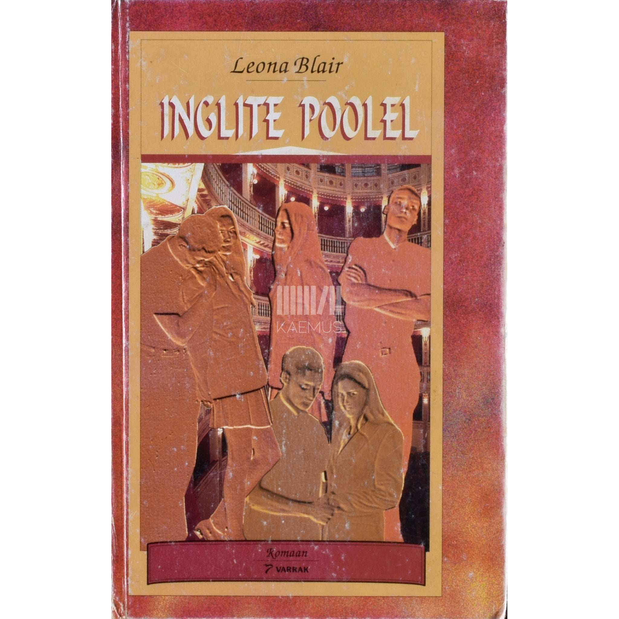 Leona Blair Inglite poolel