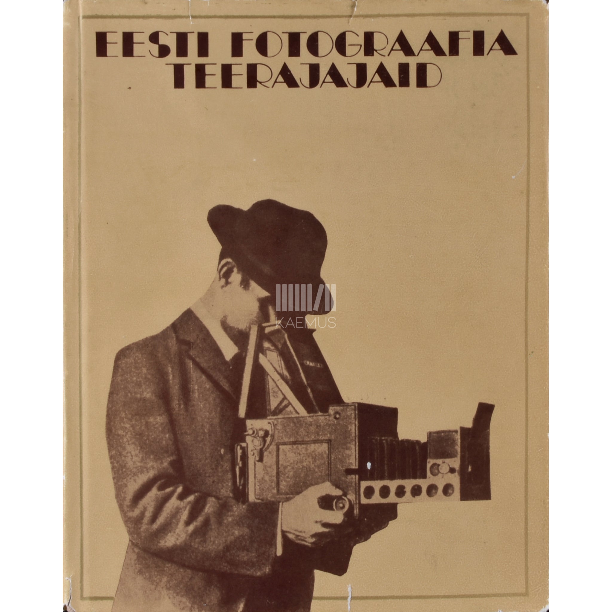 Kaljula Teder Eesti fotograafia teerajajaid